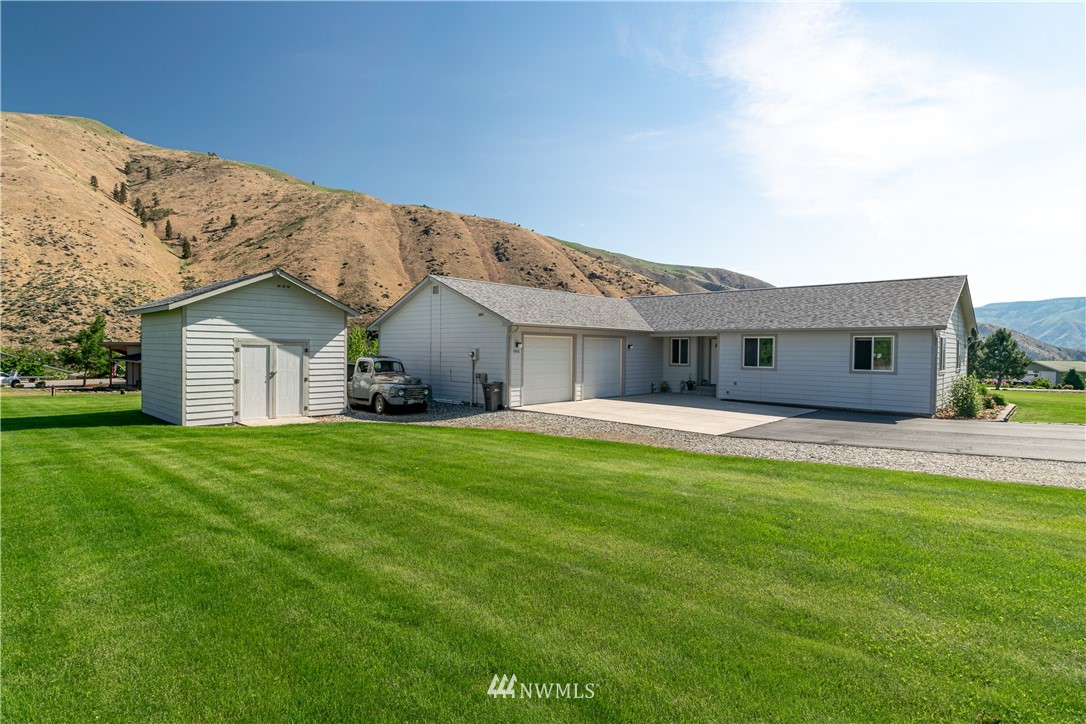 4950 Keystone Place Entiat, WA 98822 - Photo 3 of 25 Gallery Image 3