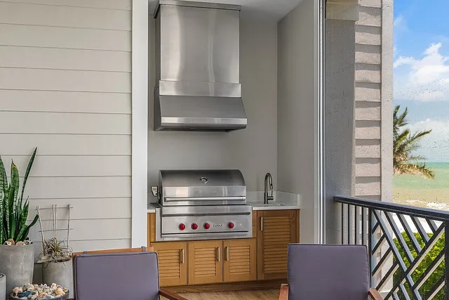 $4,300,000 | 950 Surfsedge Way, Unit 302, Indian River Shores, FL 32963