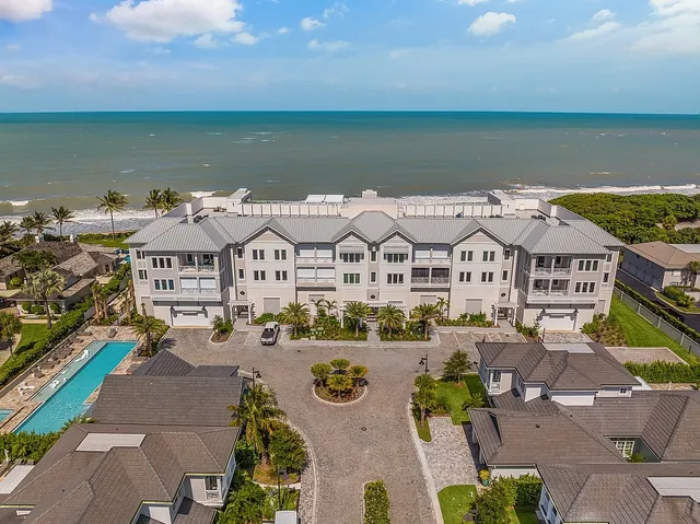 $4,300,000 | 950 Surfsedge Way, Unit 302, Indian River Shores, FL 32963