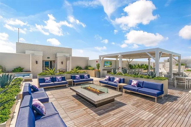 $4,300,000 | 950 Surfsedge Way, Unit 302, Indian River Shores, FL 32963