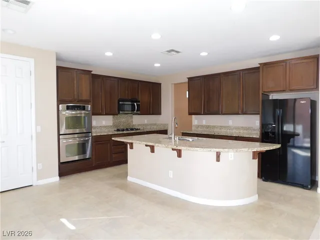 $2,695 | 7229 Campolina Court, Las Vegas, NV 89113