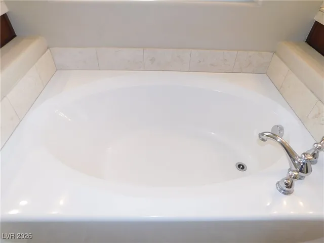 $2,695 | 7229 Campolina Court, Las Vegas, NV 89113