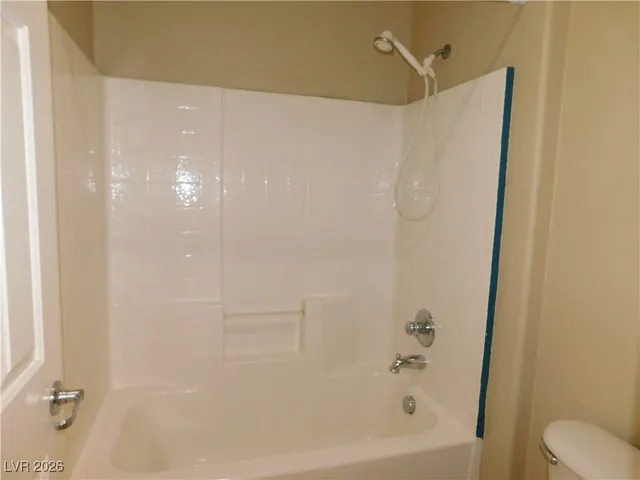 $2,695 | 7229 Campolina Court, Las Vegas, NV 89113