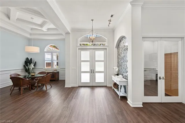 $3,995,000 | 3747 Fountainhead Lane, Naples, FL 34103