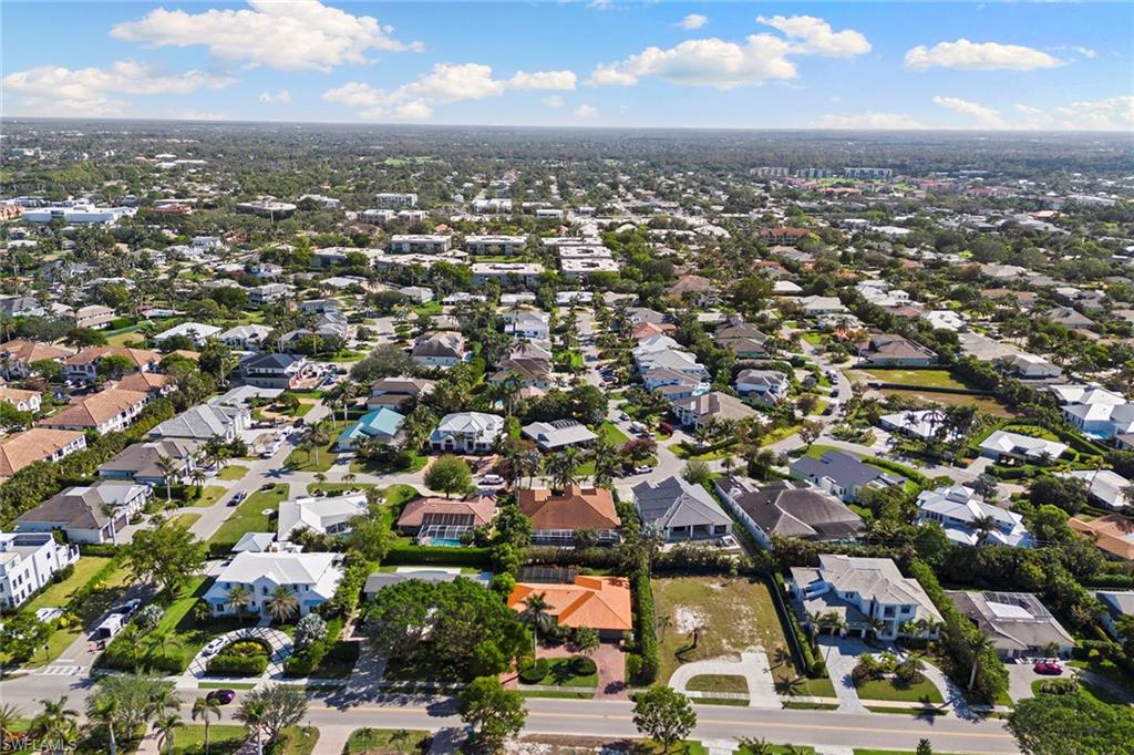 3747 Fountainhead Lane Naples, FL 34103 - Photo 33 of 36