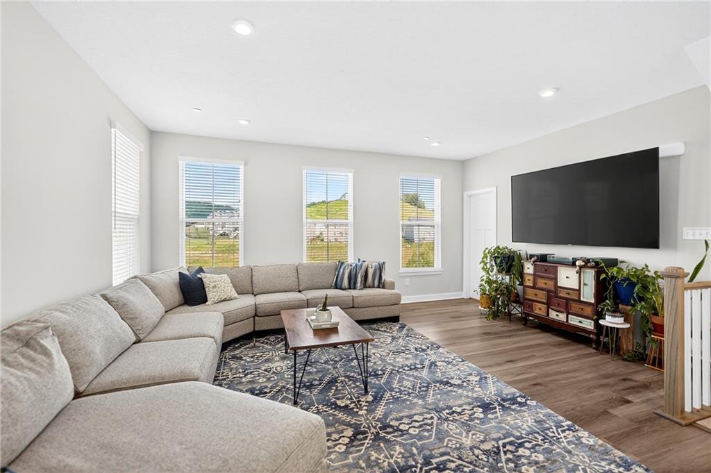 124 Rivulet Place Zelienople, PA 16063 - Photo 15 of 41