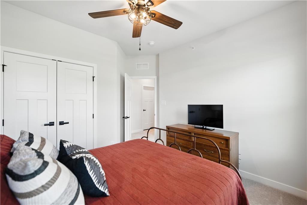 124 Rivulet Place Zelienople, PA 16063 - Photo 26 of 41