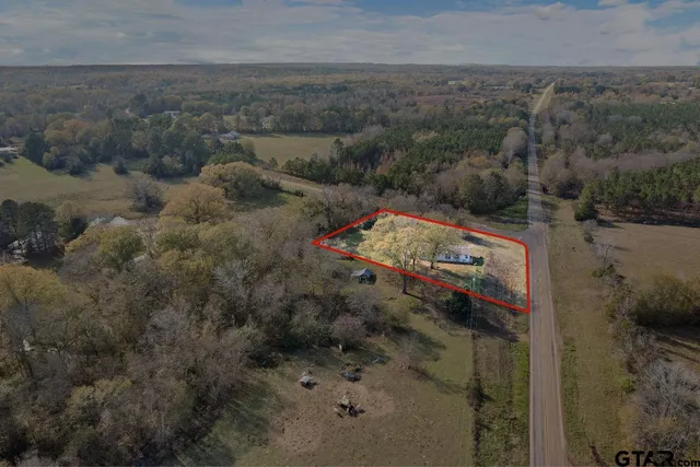 $269,000 | 13521 Farm To Market 130, Hughes Springs, TX 75656