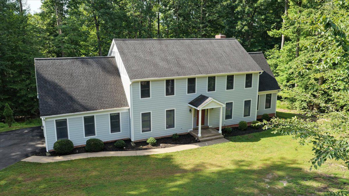 8253 Honeysuckle Road Manassas, VA 20112 - Photo 81 of 112 Luxury,privacy & convenience. Exceptional property
