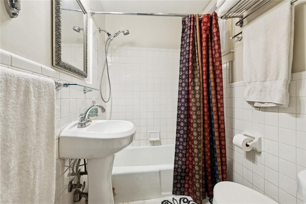 727 Conti Street, Unit B New Orleans, LA 70130 - Photo 13 of 18