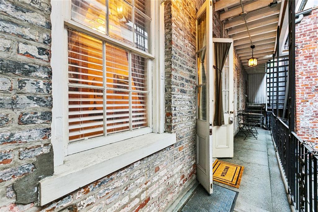 727 Conti Street, Unit B New Orleans, LA 70130 - Photo 15 of 18