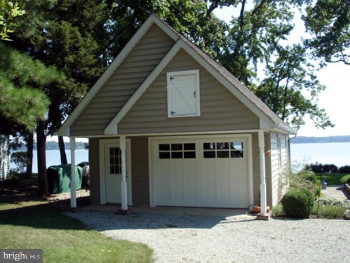 1811 Town Point Road Chesapeake City, MD 21915 - Photo 15 of 29 Garage 2