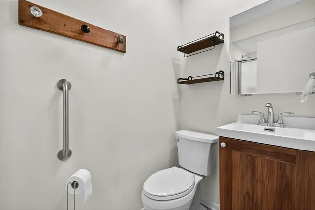 $329,900 | 310 2nd Court, Crystal Lake, IL 60014