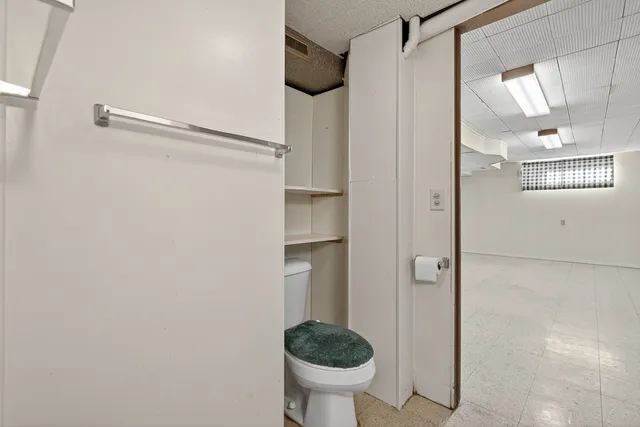 $329,900 | 310 2nd Court, Crystal Lake, IL 60014