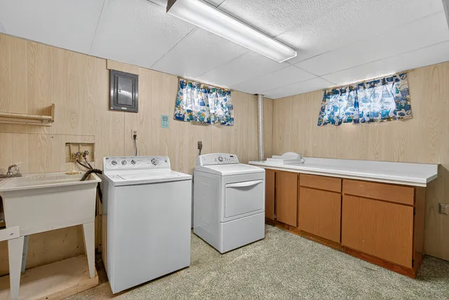 $329,900 | 310 2nd Court, Crystal Lake, IL 60014