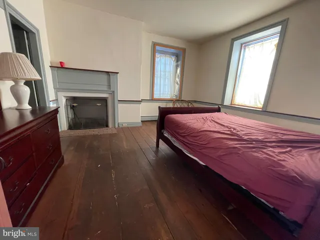 $2,800 | 16 Philadelphia Avenue, Reading, PA 19607