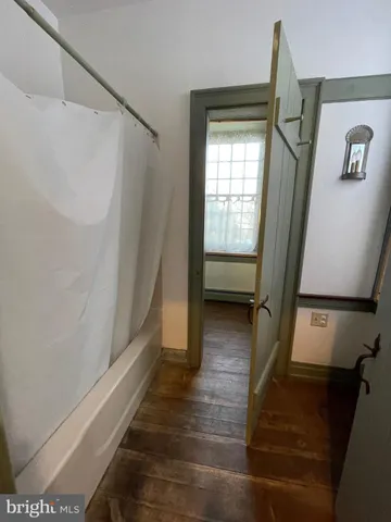 $2,800 | 16 Philadelphia Avenue, Reading, PA 19607