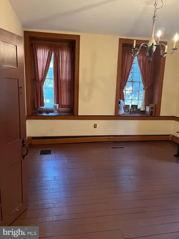 $2,800 | 16 Philadelphia Avenue, Reading, PA 19607