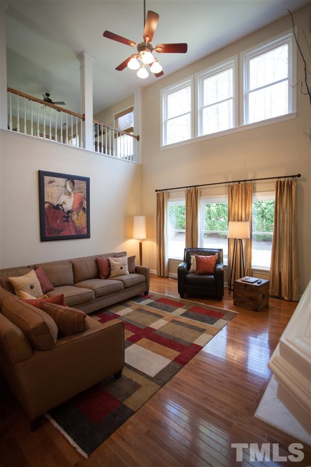 8820 Braceridge Road Raleigh, NC 27613 - Photo 6 of 22 Den/Family/Great Room