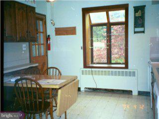 36 Paisley Road Richboro, PA 18954 - Photo 4 of 5 Gallery Image 4