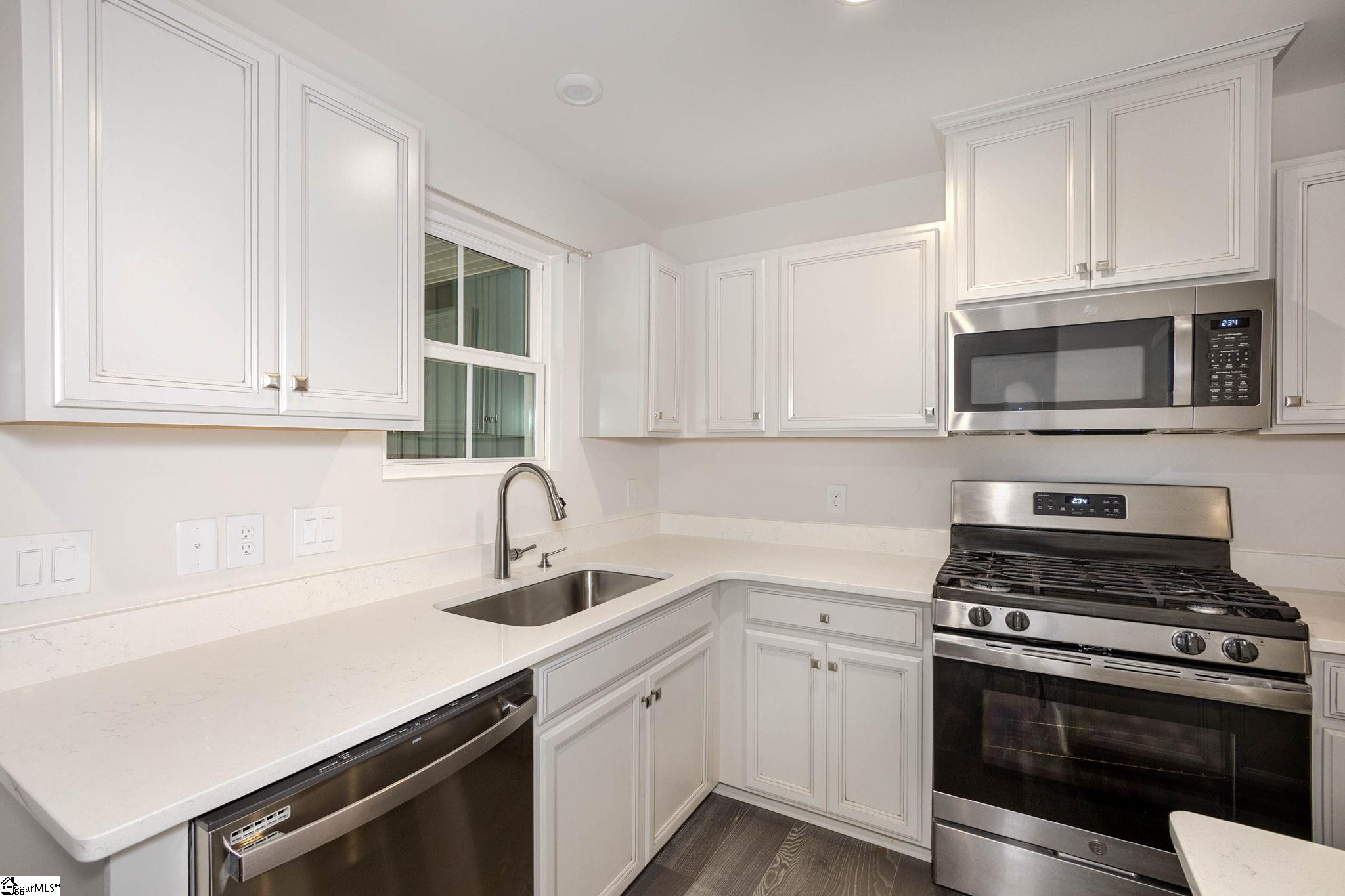 503 Aldworth Lane Fountain Inn, SC 29644 - Photo 13 of 35