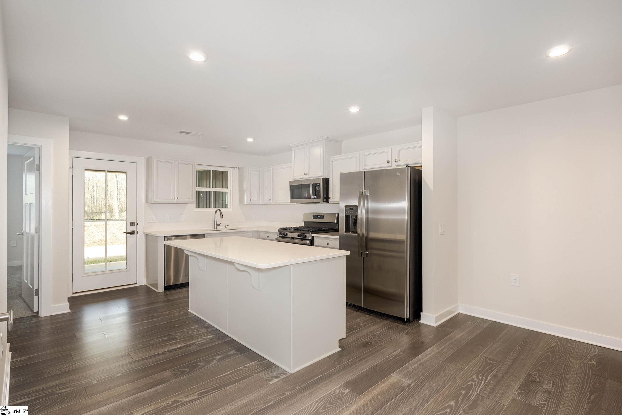 503 Aldworth Lane Fountain Inn, SC 29644 - Photo 10 of 35