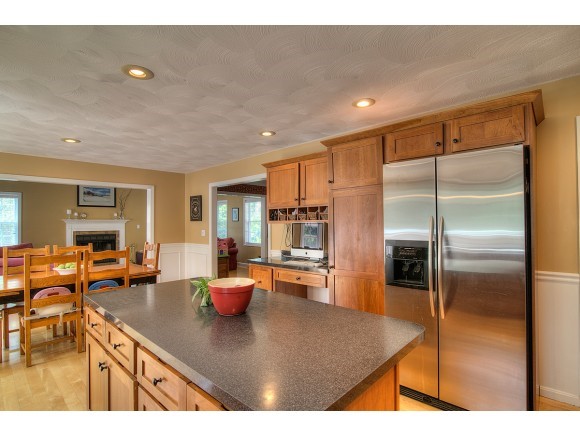 20 Bear Hill Road Windham, NH 03087 - Photo 11 of 28