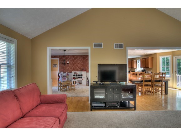 20 Bear Hill Road Windham, NH 03087 - Photo 16 of 28