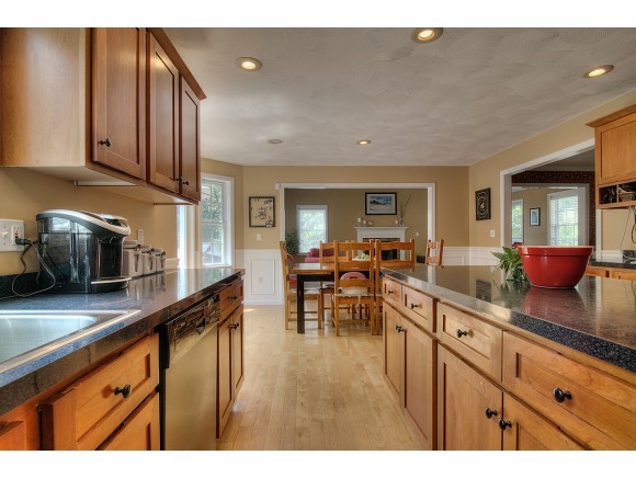 20 Bear Hill Road Windham, NH 03087 - Photo 8 of 28