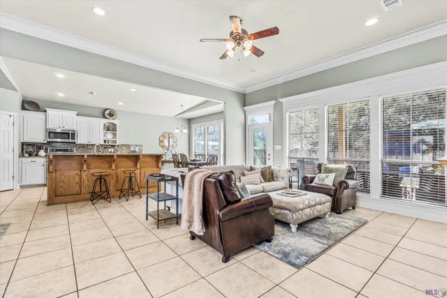 $269,900 | 11135 Peaks Avenue, Walker, LA 70785