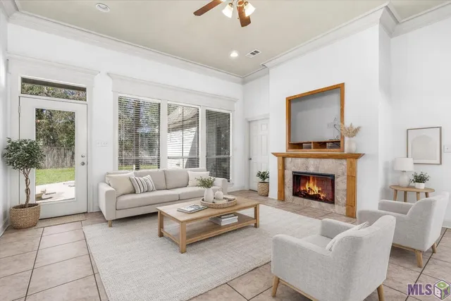 $269,900 | 11135 Peaks Avenue, Walker, LA 70785