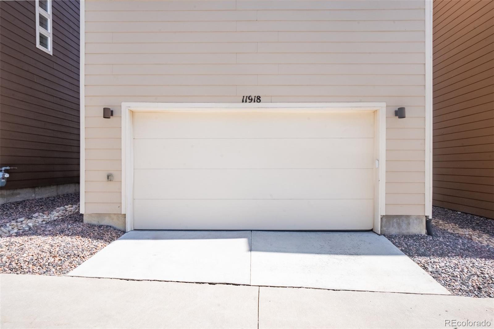 11918 Mountview Lane Broomfield, CO 80021 - Photo 32 of 32 a view of wooden door