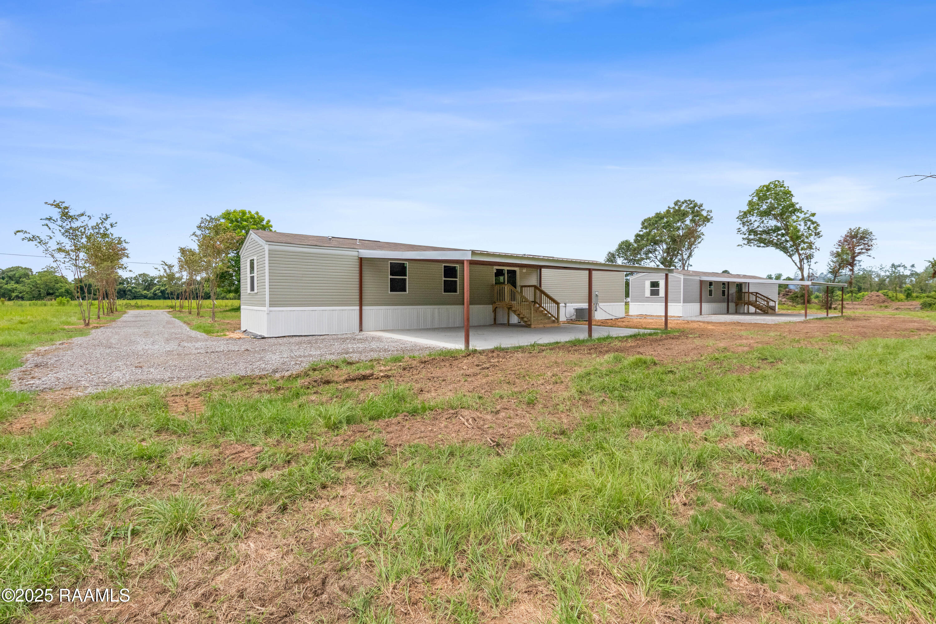 327 Kennerson Road Opelousas, LA 70570 - Photo 3 of 28 19Kennerson-8