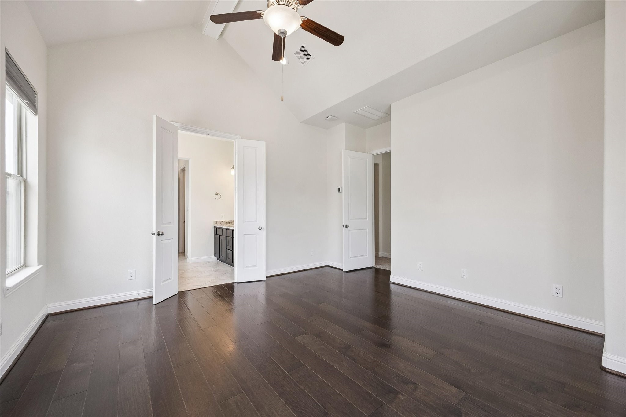 1764 Trinity Bend Drive Houston, TX 77080 - Photo 18 of 25 Another view of the primary bedroom.