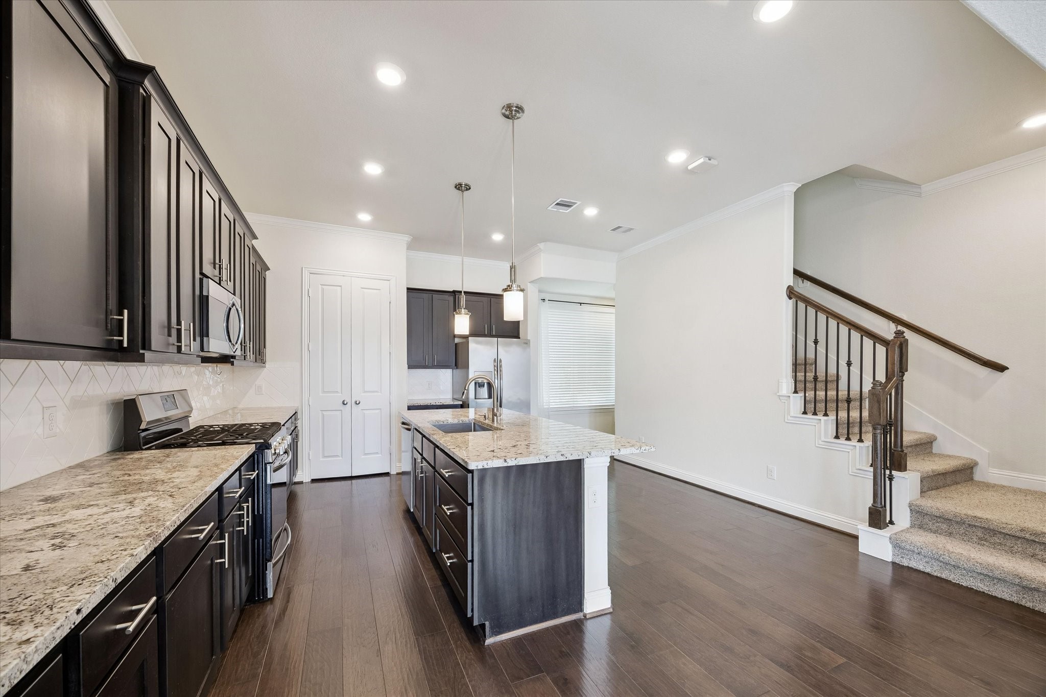 1764 Trinity Bend Drive Houston, TX 77080 - Photo 10 of 25 Another view of the kitchen.
