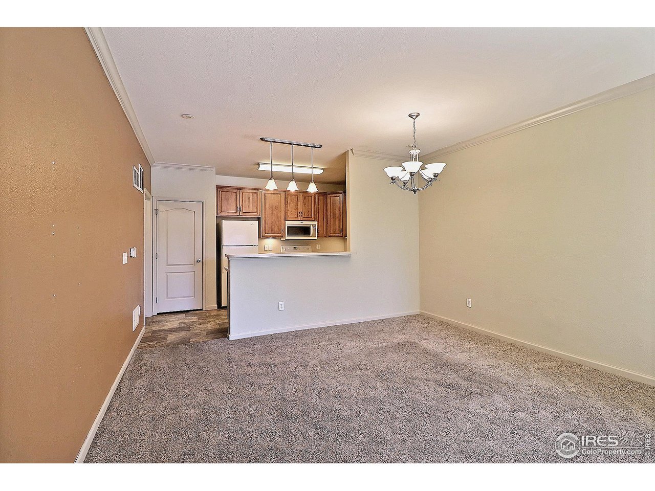 6607 West 3rd Street, Unit 1202 Greeley, CO 80634 - Photo 8 of 33 Your Dining Table Will Fit Perfectly! Plus Add a Few Stools for the Breakfast Bar!