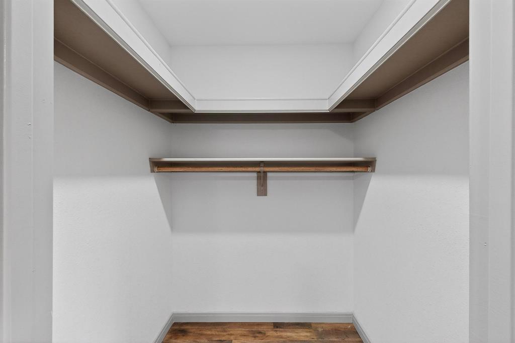 5650 Forney Road Dallas, TX 75227 - Photo 34 of 39 a view of small space