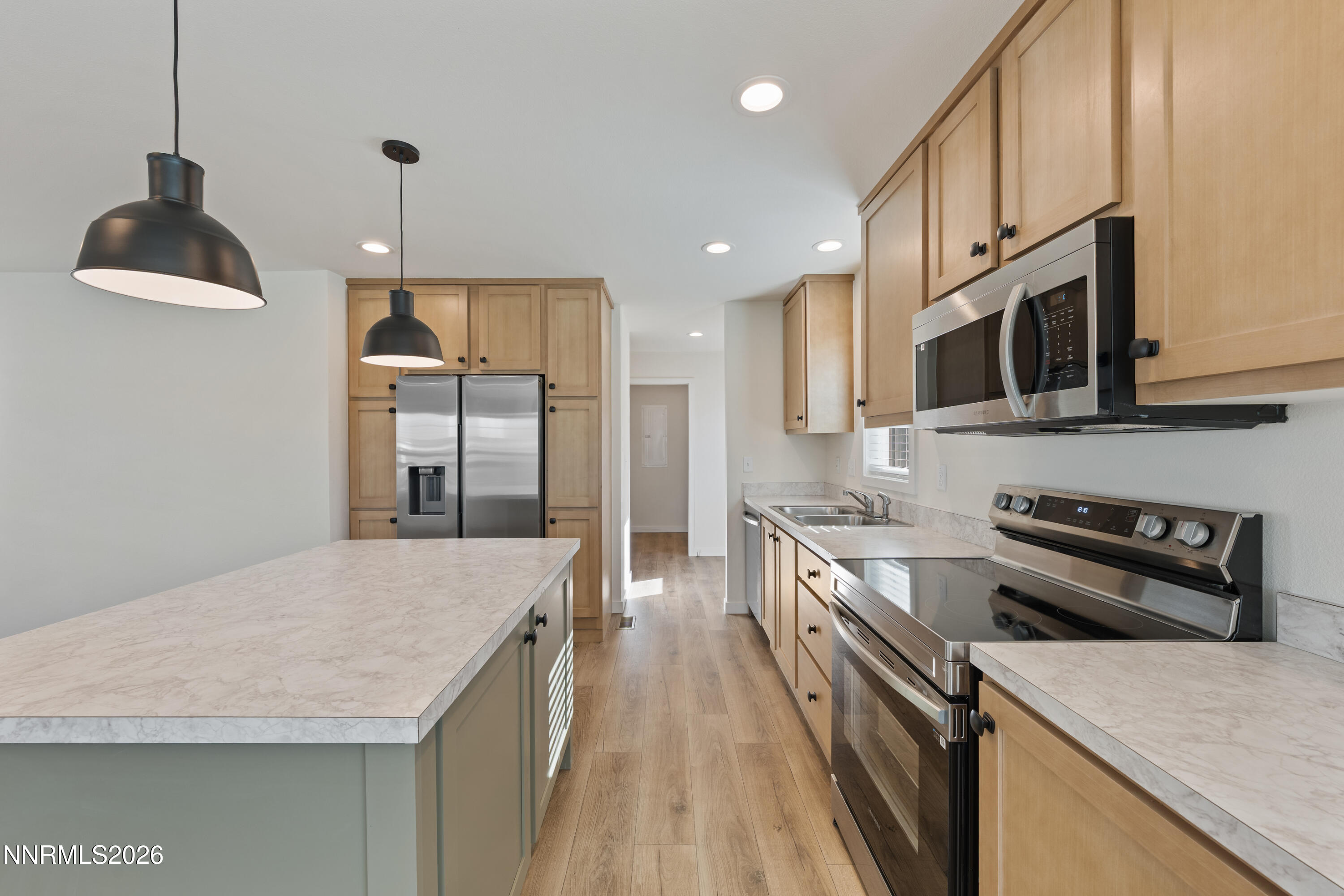 125 Fireman Row Dayton, NV 89403 - Photo 4 of 18 A7V03777