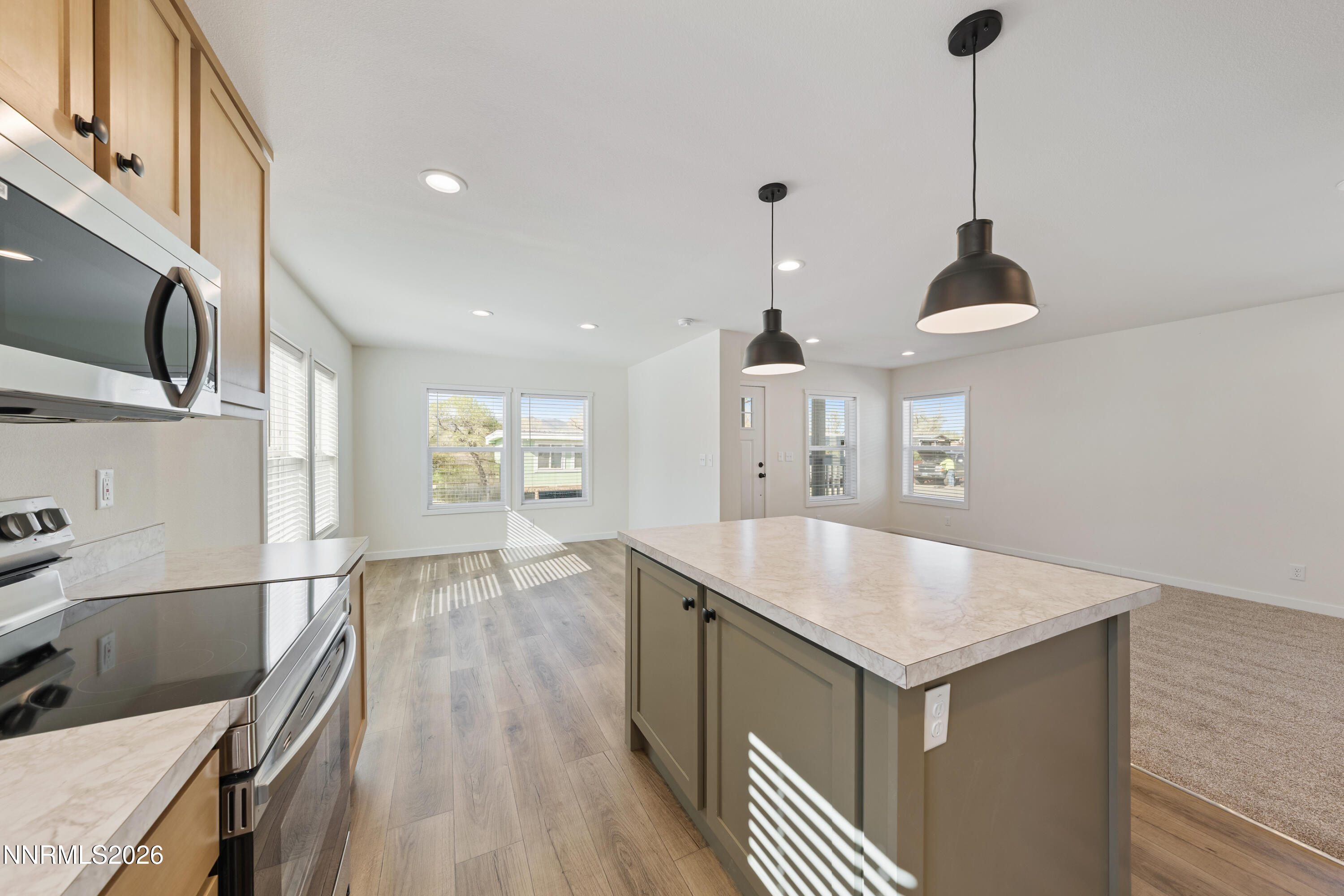 125 Fireman Row Dayton, NV 89403 - Photo 5 of 18 A7V03772