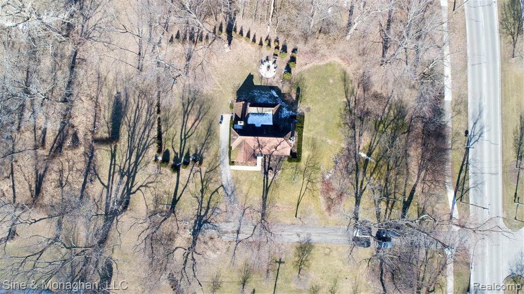 1017 Lake Shore Road Grosse Pointe Shores, MI 48236 - Photo 51 of 55