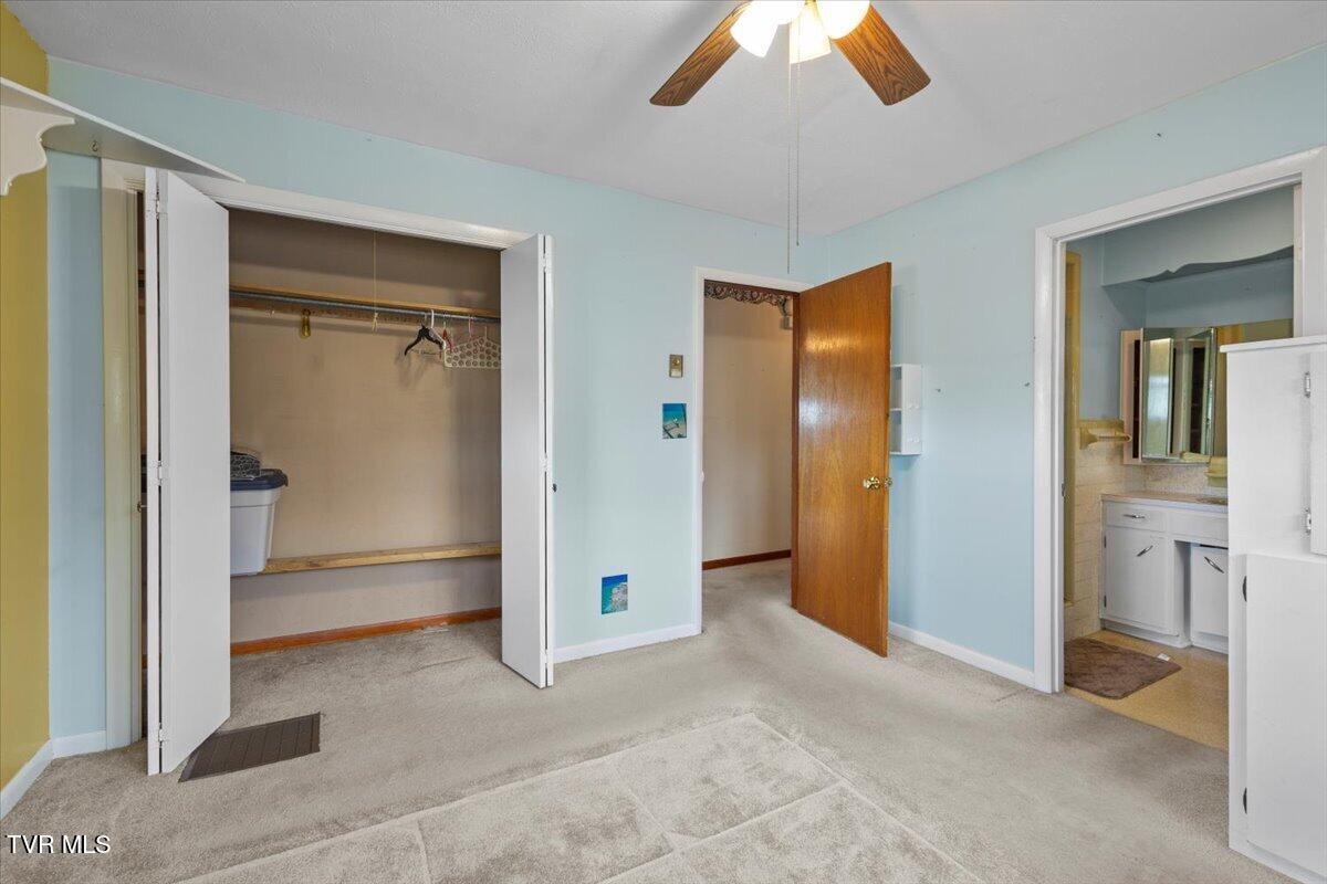 111 Dickson Road Kingsport, TN 37660 - Photo 15 of 51 16-128A9219