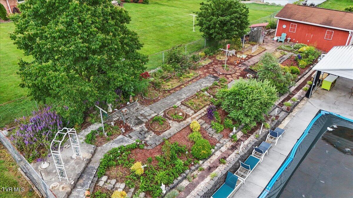 111 Dickson Road Kingsport, TN 37660 - Photo 46 of 51 47-DJI_20250528183733_0680_D
