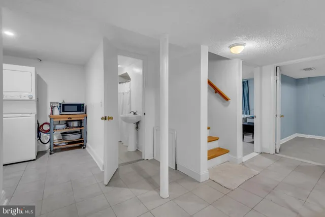 $525,000 | 9707 53rd Avenue, College Park, MD 20740