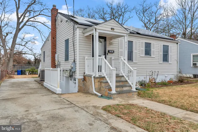 $525,000 | 9707 53rd Avenue, College Park, MD 20740