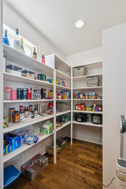 2500 Northwest Riverview Drive Riverside, MO 64150 - Photo 15 of 40