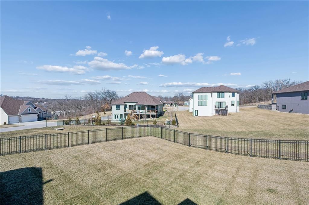 2500 Northwest Riverview Drive Riverside, MO 64150 - Photo 39 of 40