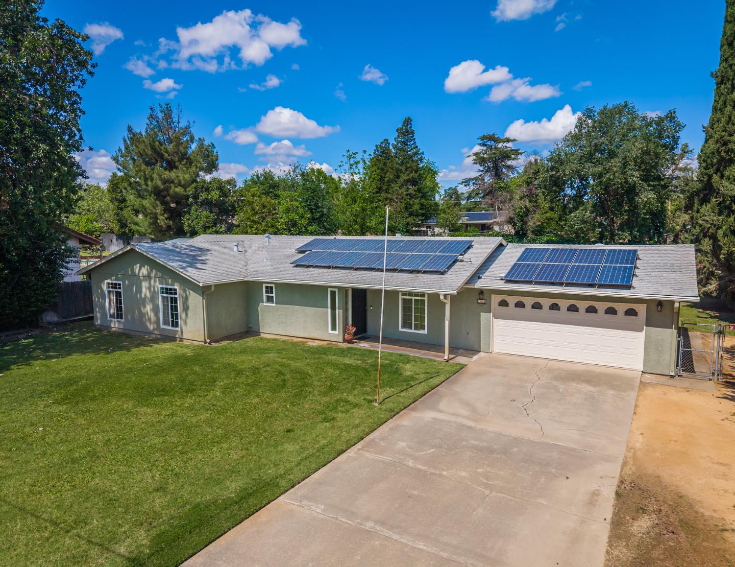 1099 Hunn Road Yuba City, CA 95991 - Photo 1 of 43