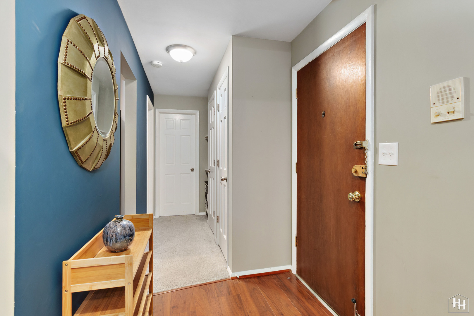 940 East Old Willow Road, Unit 206 Prospect Heights, IL 60070 - Photo 2 of 25