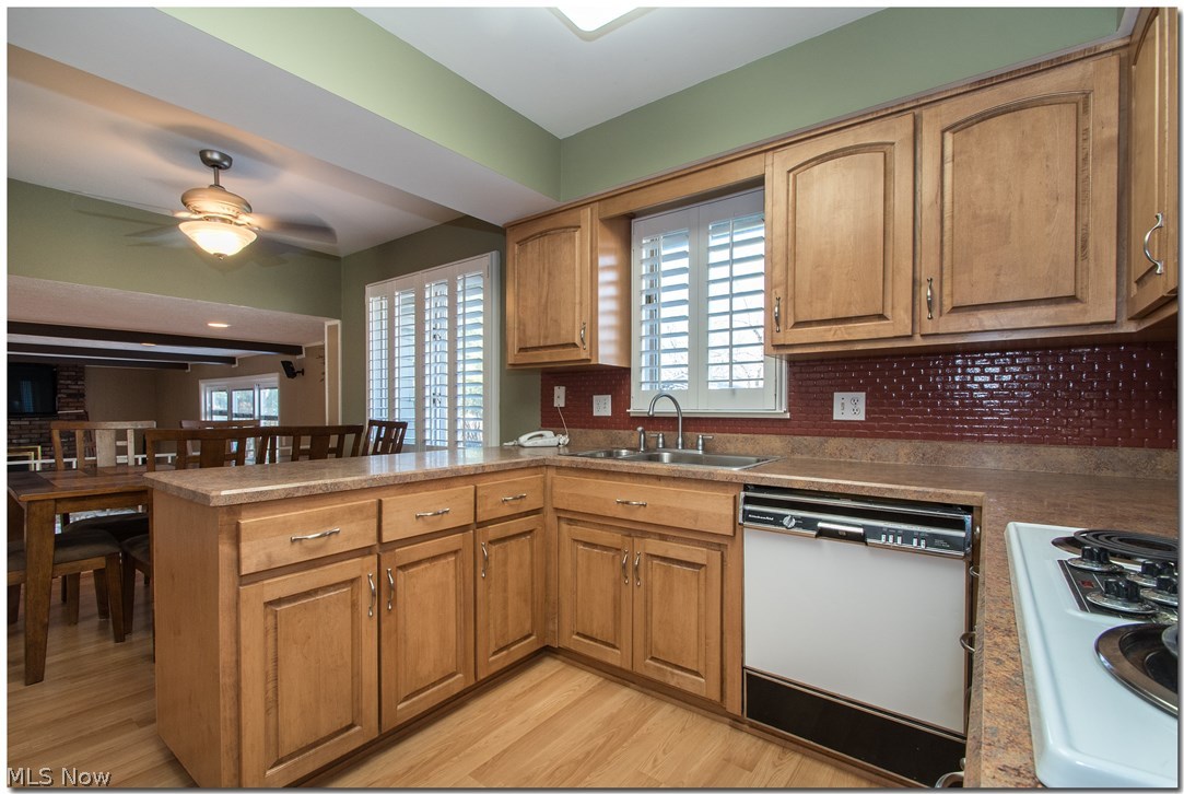 1036 Brainard Road Cleveland, OH 44143 - Photo 13 of 34