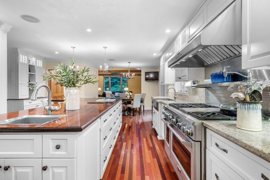 39 Joseph Smith Way Boxford, MA 01921 - Photo 12 of 42